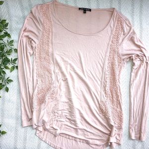 ⭐️  2 for $18 Cable & Gauge Pale Pink Blouse